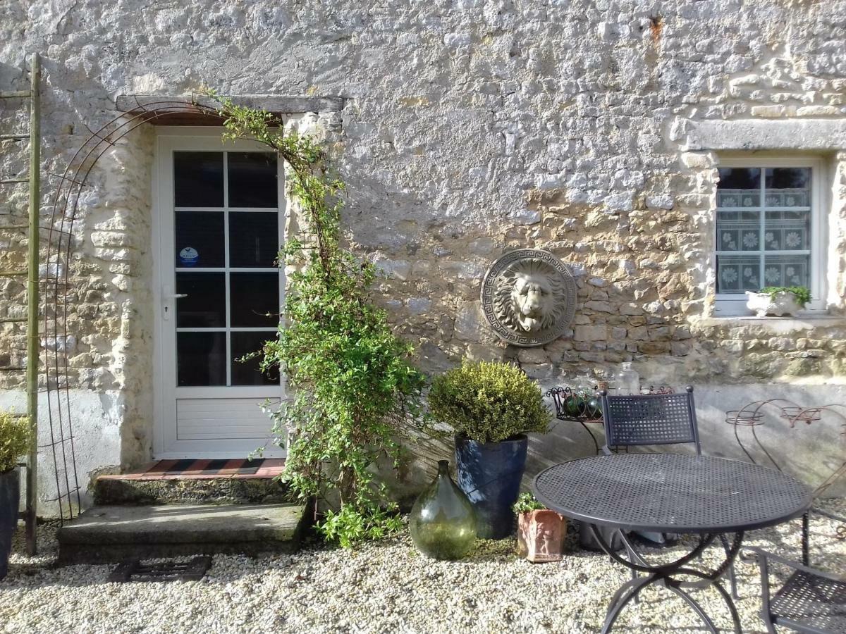 Gite Du Jardin Des Sources Villa Vaux-sur-Seulles Luaran gambar